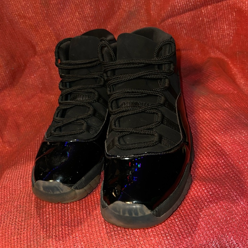 COPY - Air Jordan cap n gown retro 1s